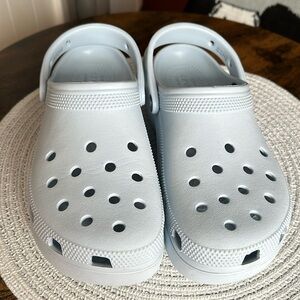 Crocs women 9 used platform pale blue